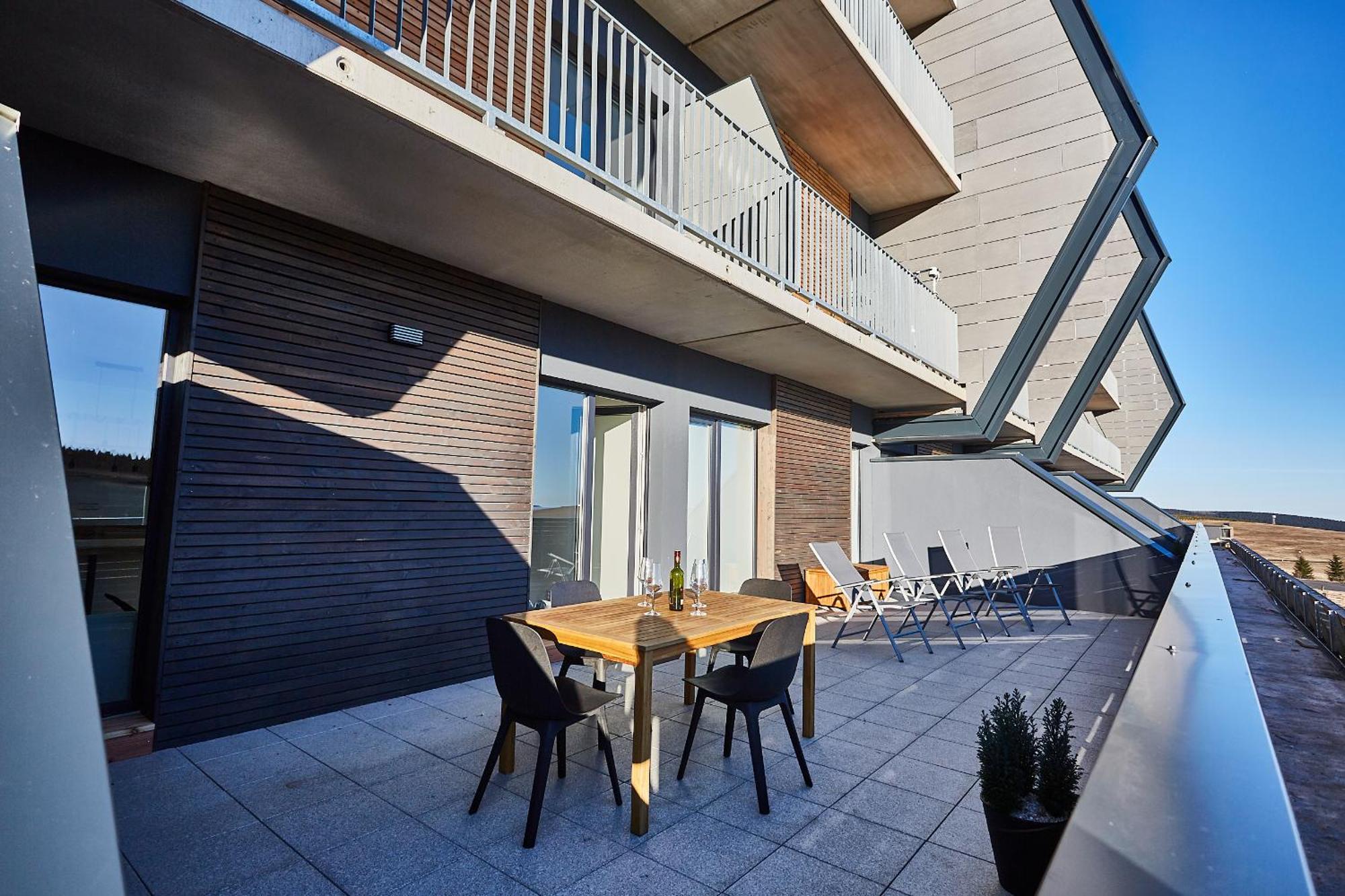 Mountain Apartments Klinovec Hexagon Loučná pod Klínovcem Стая снимка