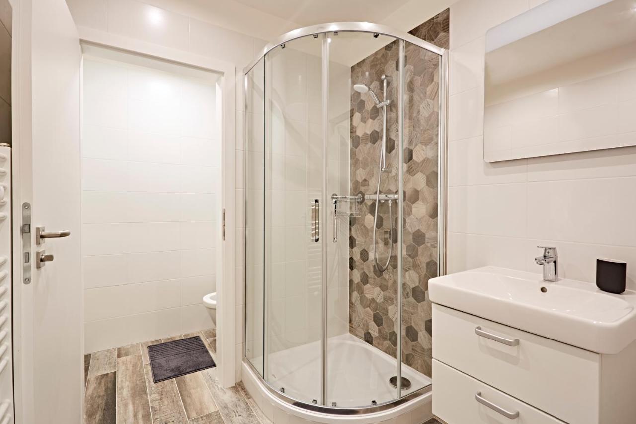 Mountain Apartments Klinovec Hexagon Loučná pod Klínovcem Екстериор снимка
